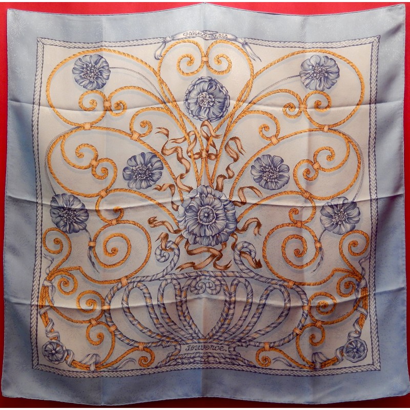 Foulard Hermès 'Jouvence' En Soie - Modèle Carré/bandana - Occasion