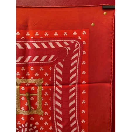 carre-foulard-hermes-boucles-