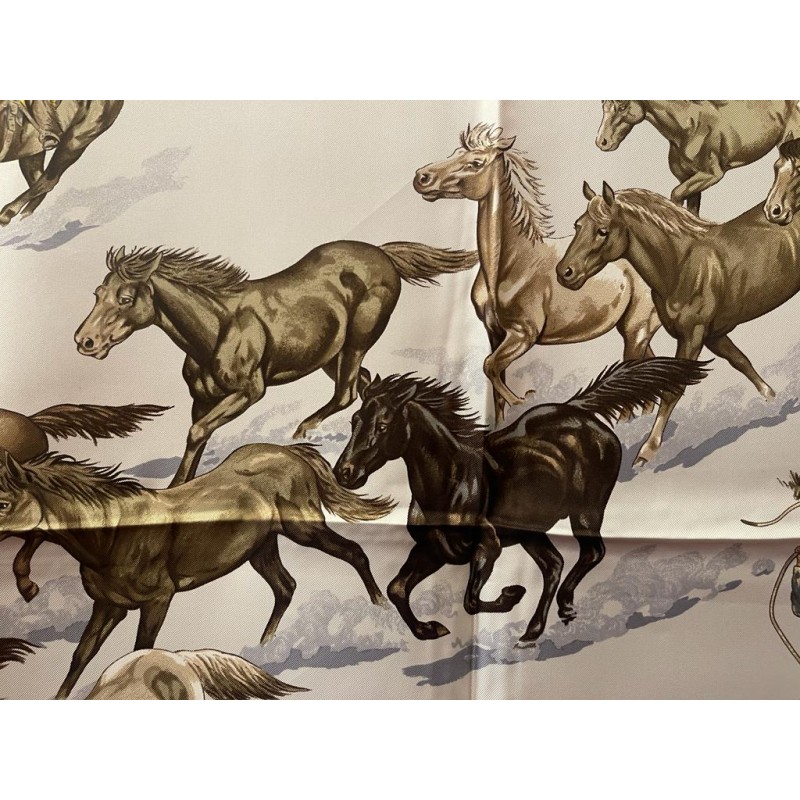 Carr Foulard Herm s Les Mustangs carr-foulard-herm-s-les-mustangs