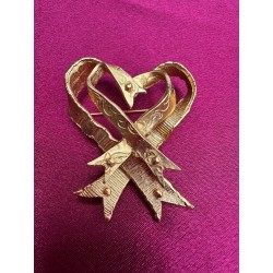 Broche Christian Lacroix