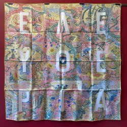 Carré foulard Hermès...