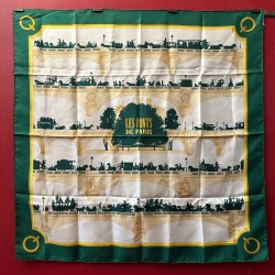 Carré foulard Hermès Les...