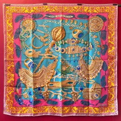 Carré foulard Hermès...